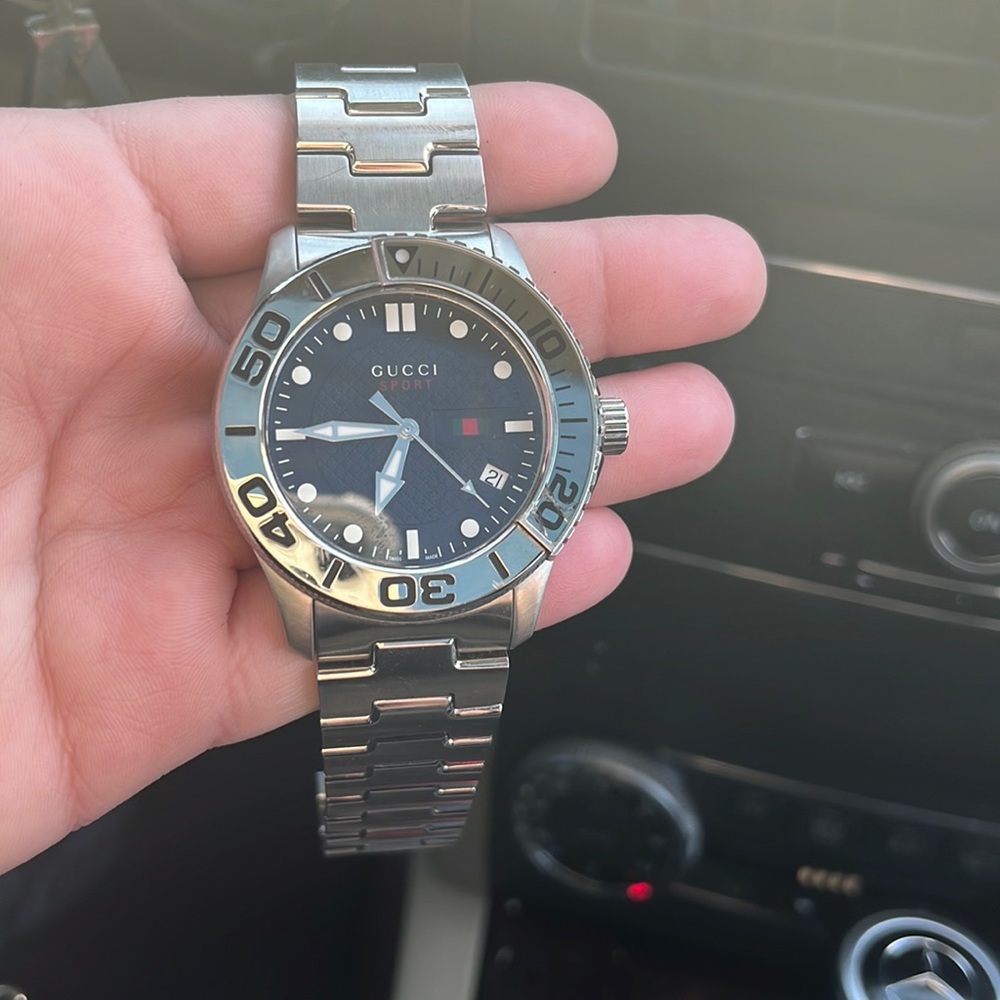 Gucci sport stainless steel men’s watch